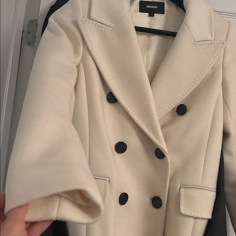 ◼️Mackage Holt Renfrew Yvonne Wool And Cashmere Double-Breasted Long Coat Small - Picture 10 of 10